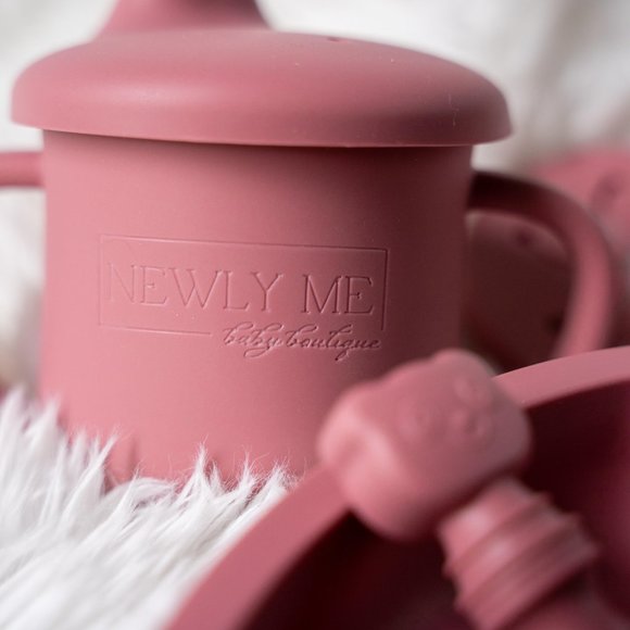 8 Piece Silicone Dining Set - Picture 3 of 5